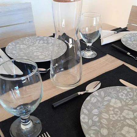 Apartamento Precioso Con Ascensor A 80 Metros Del Mar *